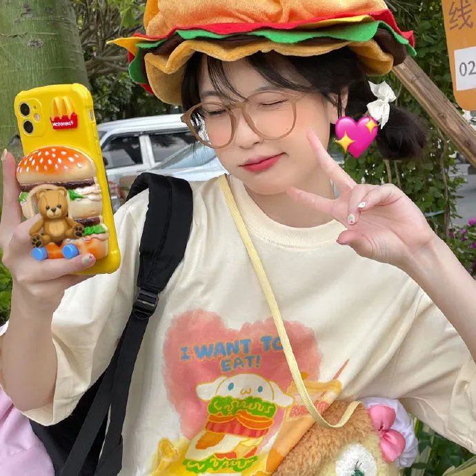 俏佣与我